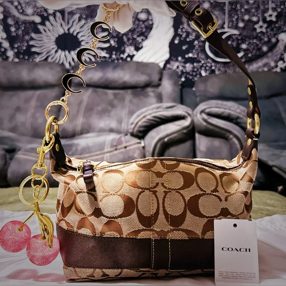 Vintage Coach Y2K soho shoulder Bag small Gold and Brown Designer Shoulder Bag - Picture 3 of 17